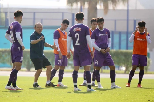 ĐT Việt Nam bước vào giai đoạn 'thiết quân luật' căng thẳng