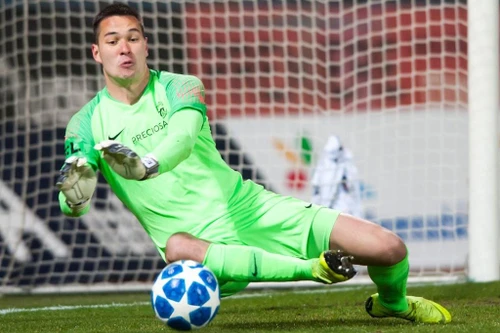 Vì sao thủ môn Việt kiều Filip Nguyễn bất ngờ chuyển sang CLB khác?