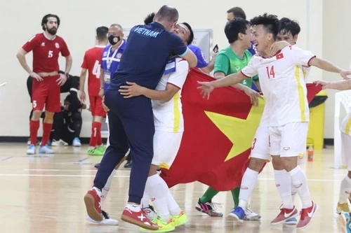 Xem bí quyết tuyệt vời giúp tuyển futsal Việt Nam thi đấu 'rực lửa'