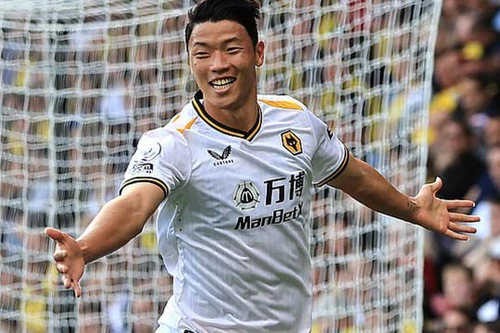 'Người quen' tuyển Việt Nam tỏa sáng ở Premier League