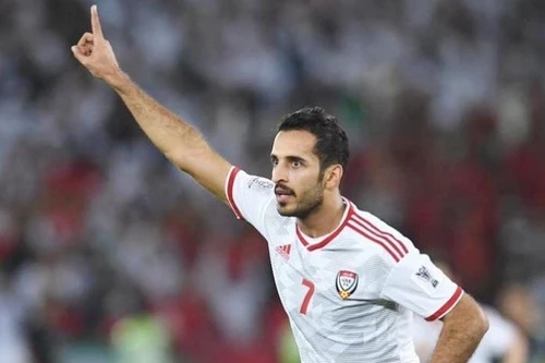 Thắng lớn Malaysia, UAE 'phả hơi nóng' vào ĐT Việt Nam