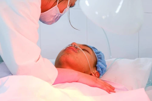 Hùng Dũng phẫu thuật thành công, tâm lý ổn định sau cú sốc