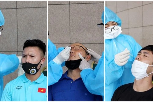 [ẢNH] HLV Park, Công Phượng, Quang Hải và ĐT Việt Nam xét nghiệm Covid-19