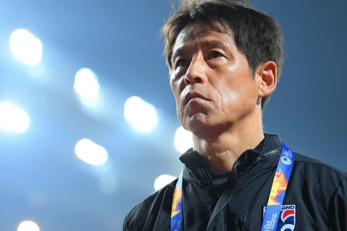 HLV Nishino bám trụ ĐT Thái Lan, tính kế vượt qua ĐT Việt Nam