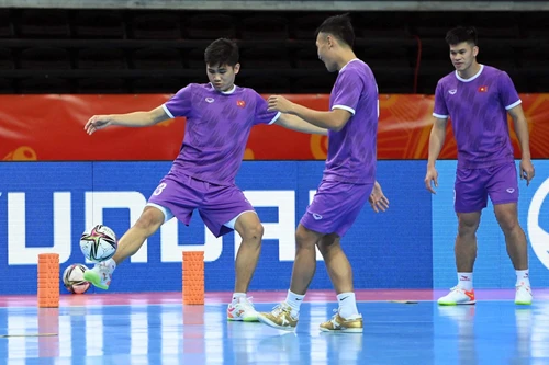 Futsal Việt Nam dốc sức vì quyền tự quyết tấm vé đi tiếp