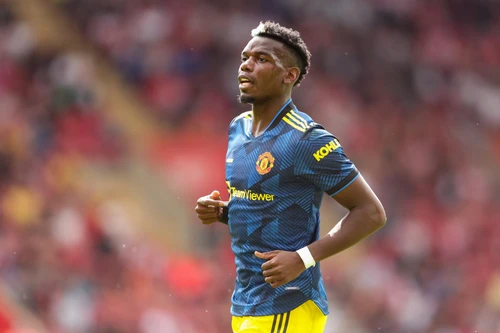 Pogba lập kỷ lục Premier League trong ngày Sancho mờ nhạt