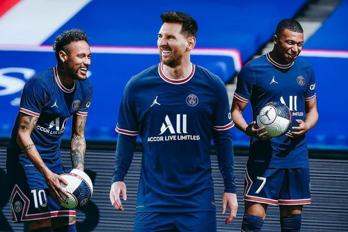 Bất ngờ với số áo Messi sẽ mang tại PSG
