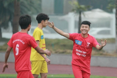 [ẢNH] Loạt trận 8h ngày 17-1-2021