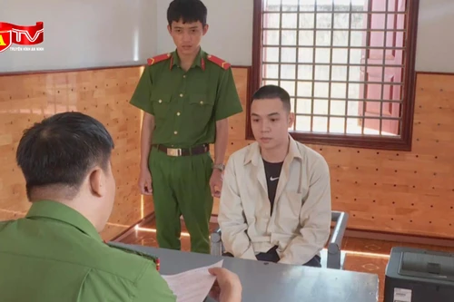 Dùng ứng dụng hẹn hò với kiều nữ trên web, người đàn ông bị lừa hơn 1 tỷ đồng