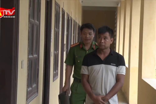 Gây ra trọng án ở nước ngoài rồi về Việt Nam lẩn trốn