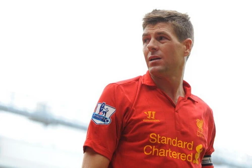 Gerrard trần tình về về giây phút rơi nước mắt
