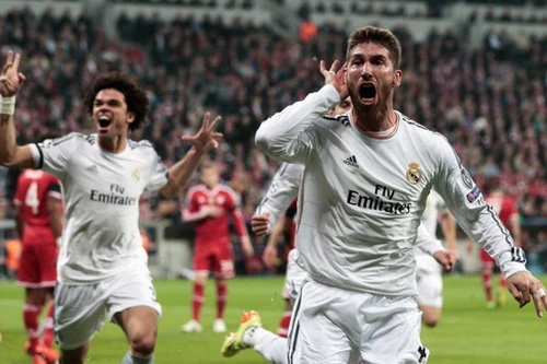 Thảm bại 0-4, Bayern cúi đầu rời Champions League