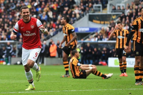 Arsenal "tổng duyệt" hoàn hảo cho chung kết trước Hull City
