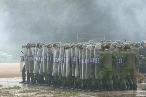 Bộ Công an tổ chức diễn tập phòng chống khủng bố cướp xe chở hàng chuyên dụng