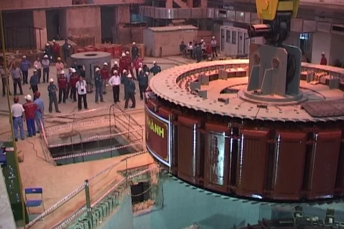 Lắp đặt thành công Rotor cho tổ máy cuối cùng của Thủy điện Hủa Na