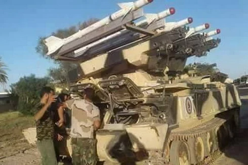 [ẢNH] LNA gây bất ngờ lớn khi tích hợp tên lửa không đối không cho tổ hợp SA-6