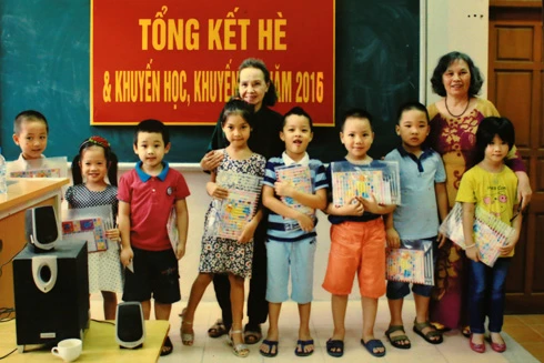 Làm việc tốt để mọi người xích lại gần nhau