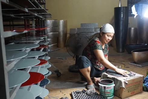 Tạo hình ảnh thiện cảm hơn cho làng nghề