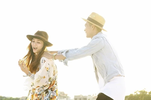 Nữ ca sĩ Đinh Hương và Rapper BigDaddy kết hợp cùng nhau trong âm nhạc