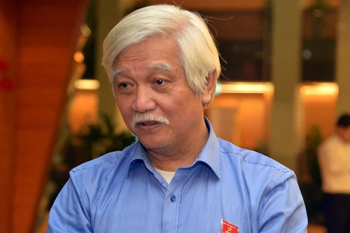 "Người tự ứng cử phải chịu trách nhiệm trước công chúng và pháp luật"