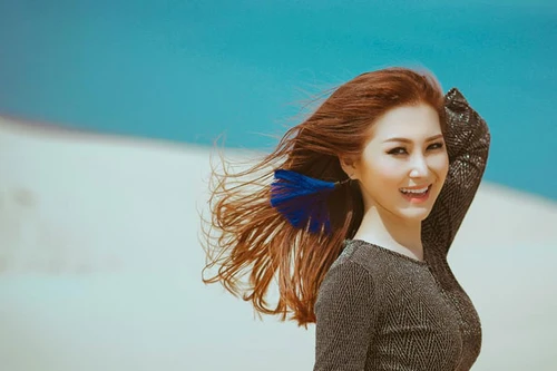 Hương Tràm chia sẻ áp lực tại The Remix