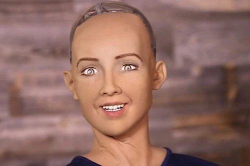 Sốc với robot tuyên bố tiêu diệt loài người