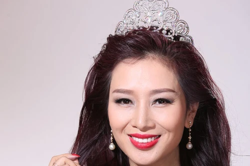 Á hậu Quý bà Thu Hương làm giám khảo Mrs World 2016