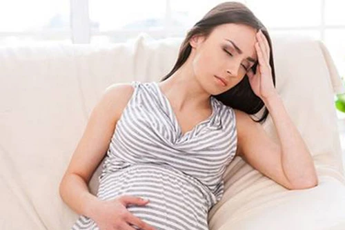 Mẹ bị stress sinh con dễ bị thiếu cân