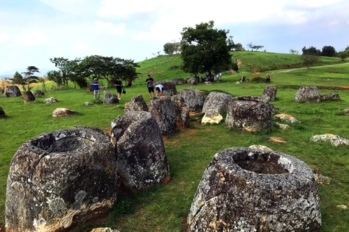 Cánh đồng chum 2.000 năm tuổi: Bí mật thách thức thời gian