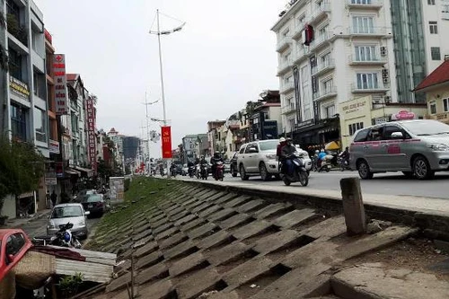 Hà Nội kiến nghị Bộ NN&PTNT điều chỉnh kết cấu đê sông Hồng để mở đường giao thông