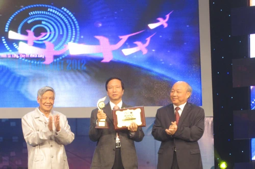Vinh danh các Nhân tài Đất Việt 2012 