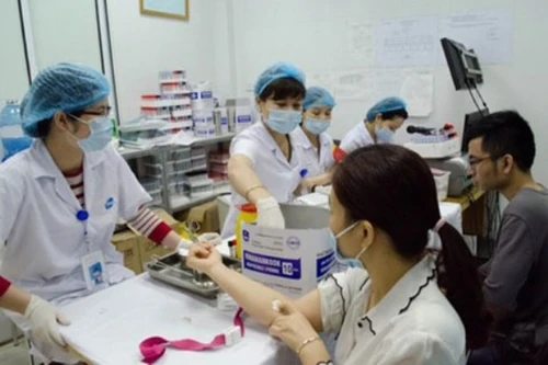 Sắp hết cảnh cứ đến bệnh viện là phải làm lại xét nghiệm