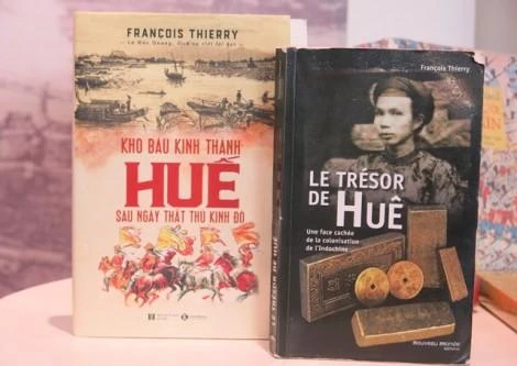 Ra mắt bản tiếng Việt “Kho báu Kinh thành Huế sau ngày thất thủ Kinh đô”
