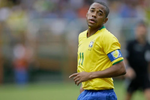 Robinho ngồi tù 9 năm vì tội hiếp dâm tập thể