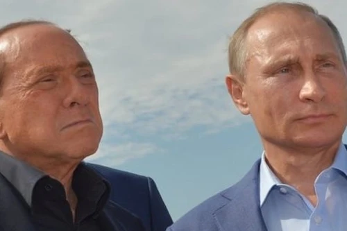 Giám đốc tại Crimea bị truy tố vì mở rượu 240 năm cho ông Putin