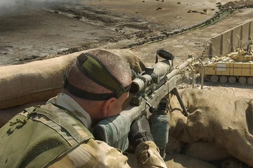 Đặc nhiệm Anh bắn tỉa 3 phát đạn, tiêu diệt 5 tên khủng bố