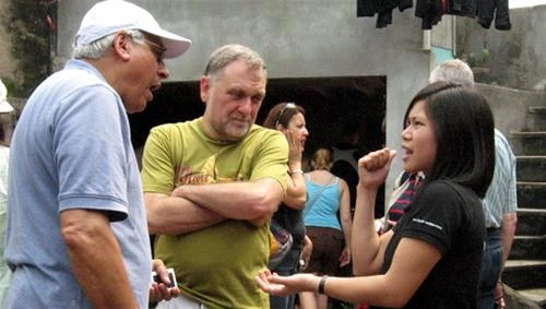 Những người đón Tết "lệch chuẩn"