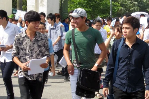 Thí sinh cười tươi với đề Hóa