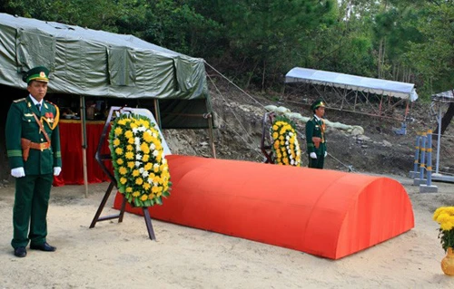 Gấp rút bảo vệ mộ Đại tướng Võ Nguyên Giáp trước siêu bão Hải Yến