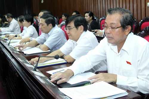 Quốc hội chính thức thông qua Hiến pháp sửa đổi