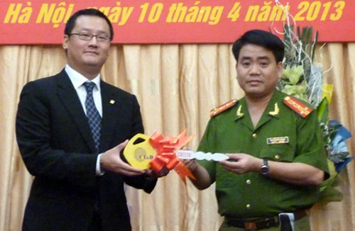 CATP Hà Nội tiếp nhận tài trợ 35 xe mô tô Honda 250cm3