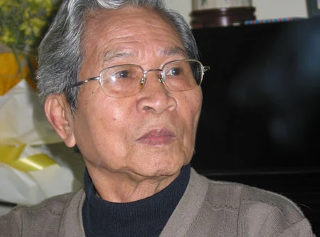 Nguyên Thứ trưởng thấp thỏm chờ sổ đỏ