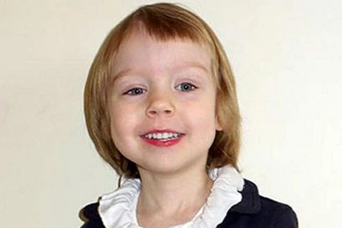 Bé gái 3 tuổi có chỉ IQ cao hơn cả Einstein