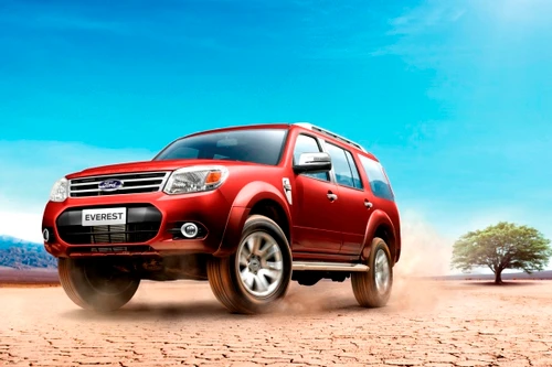 Ford Everest phiên bản 2013 giá từ 774 triệu