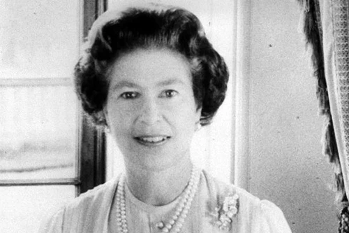 Hé lộ tuyên ngôn tối mật của Nữ hoàng Anh