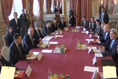 Phương tây yêu cầu chính phủ Syria tuân thủ cam kết giải trừ vũ khí hóa học 