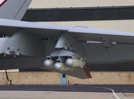 Mỹ thử nghiệm hệ thống tên lửa tự dẫn không đối đất