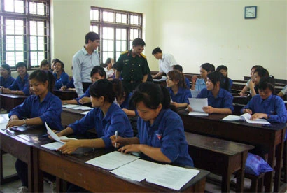 Chuẩn hóa chương trình, đa dạng hóa hình thức