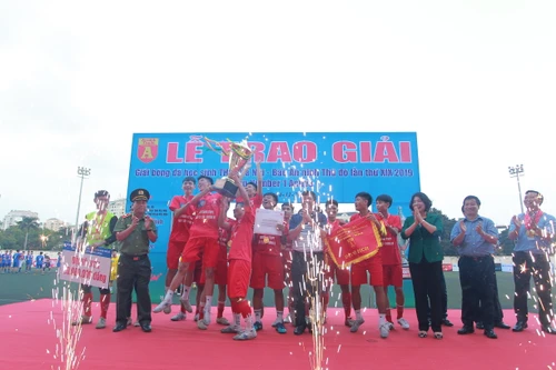 Hình ảnh đáng nhớ mùa giải bóng đá học sinh năm 2019 