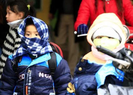 Giữ ấm cho trẻ khi thời tiết giá rét